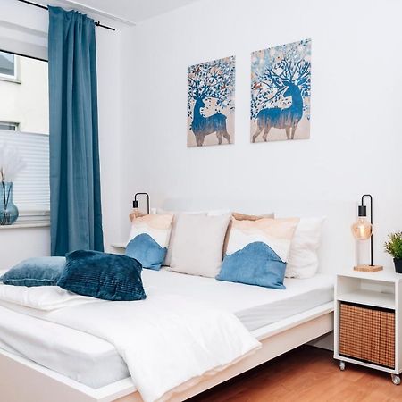 Kurzzeitglueck 24H Self Check-In E02 Apartamento Essen Exterior foto