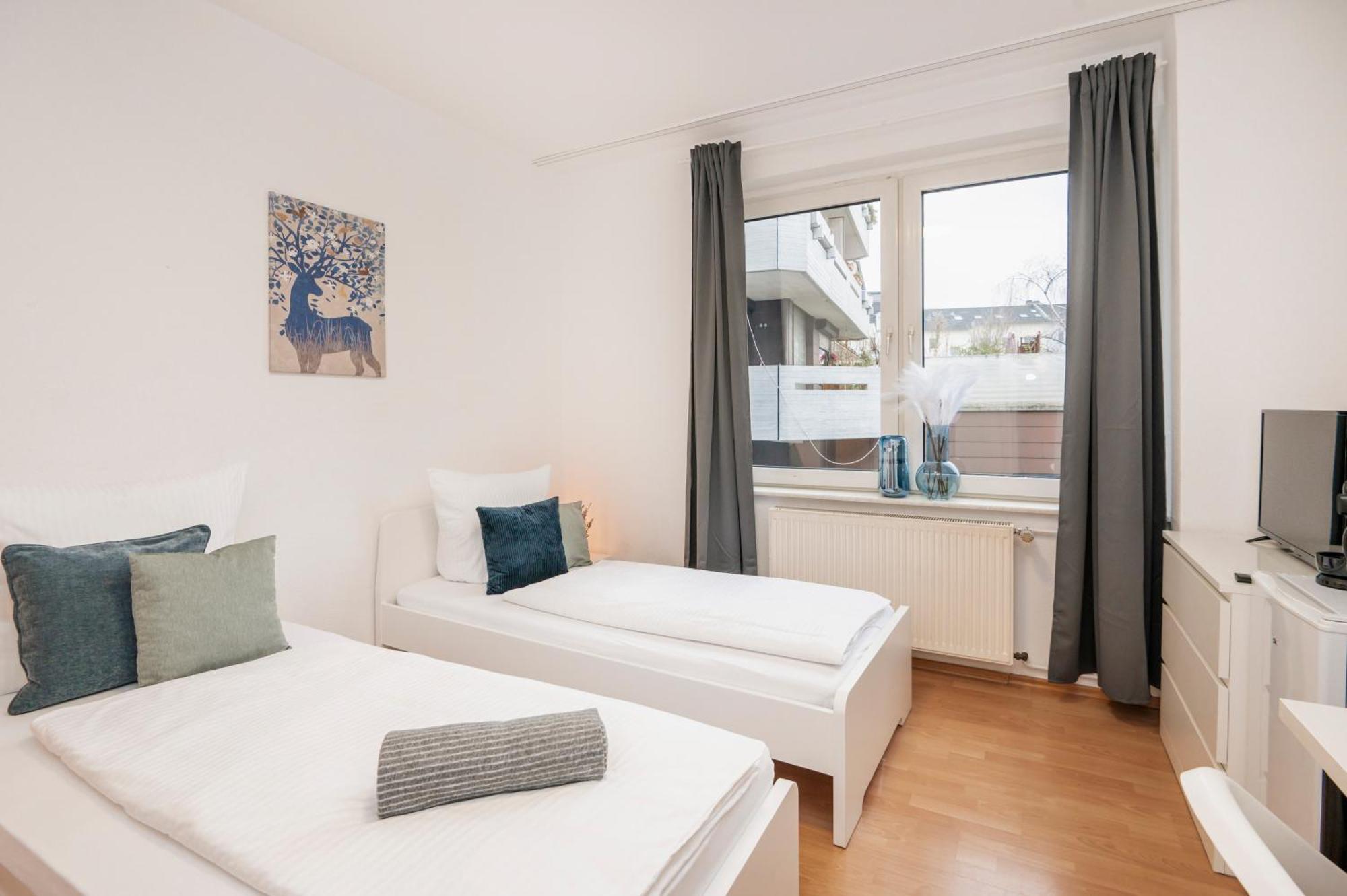Kurzzeitglueck 24H Self Check-In E02 Apartamento Essen Exterior foto